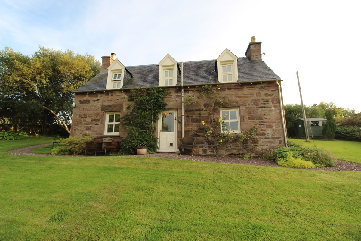 Detached Cottage For Sale - Nurses House, Durnamuck, Dundonnell IV23 ...