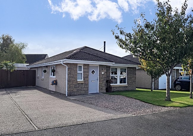 18 Spires Crescent, Nairn IV12 5PZ