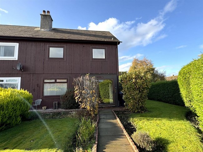 9 Maple Drive, Dalneigh, Inverness IV3 5RJ