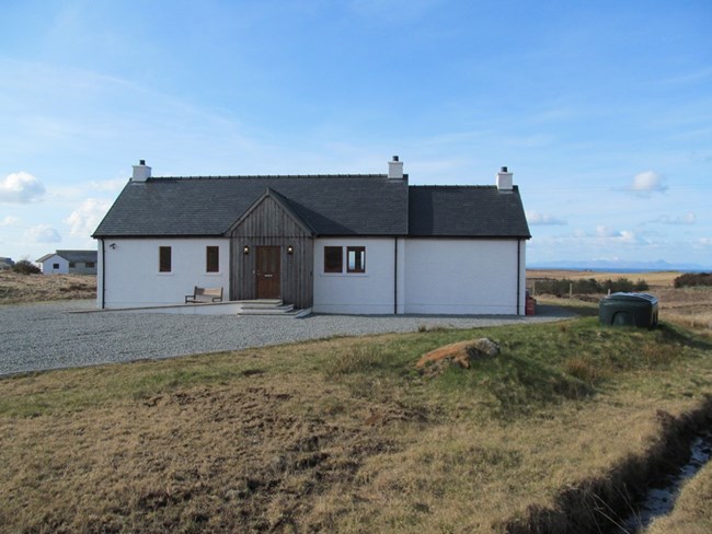 Bonn Na Cnoc, Borneskitaig, Kilmuir Isle of Skye IV51 9YS