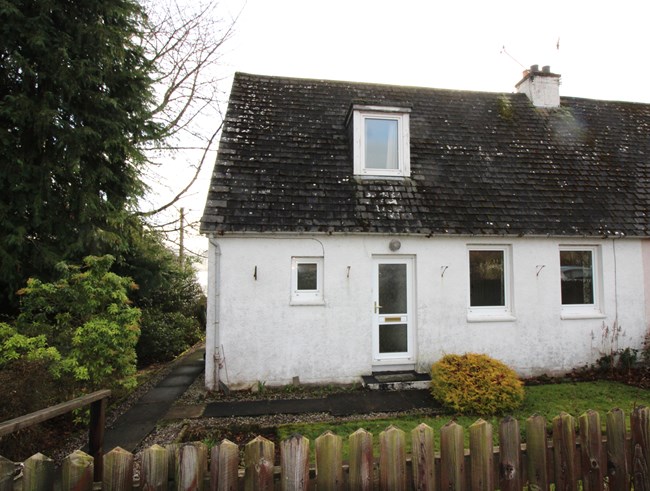 8 Shore Road, Garguston Muir-of-Ord IV6 7SA