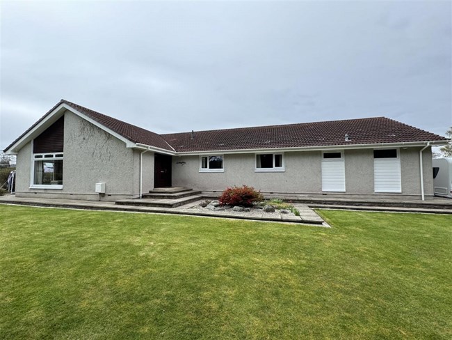 22 Eriskay Road, Inverness IV2 3LX