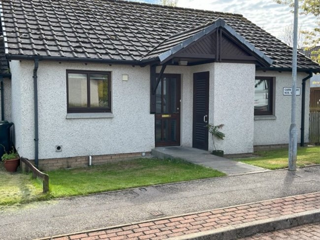 45, Cairn Court, Inverness IV3 8UE