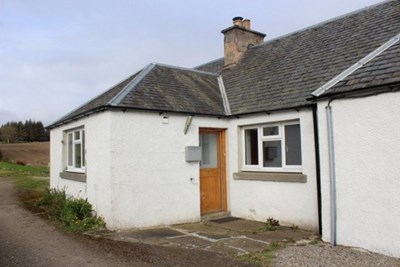 2, Barevan Farm Cottage, Muir of Ord